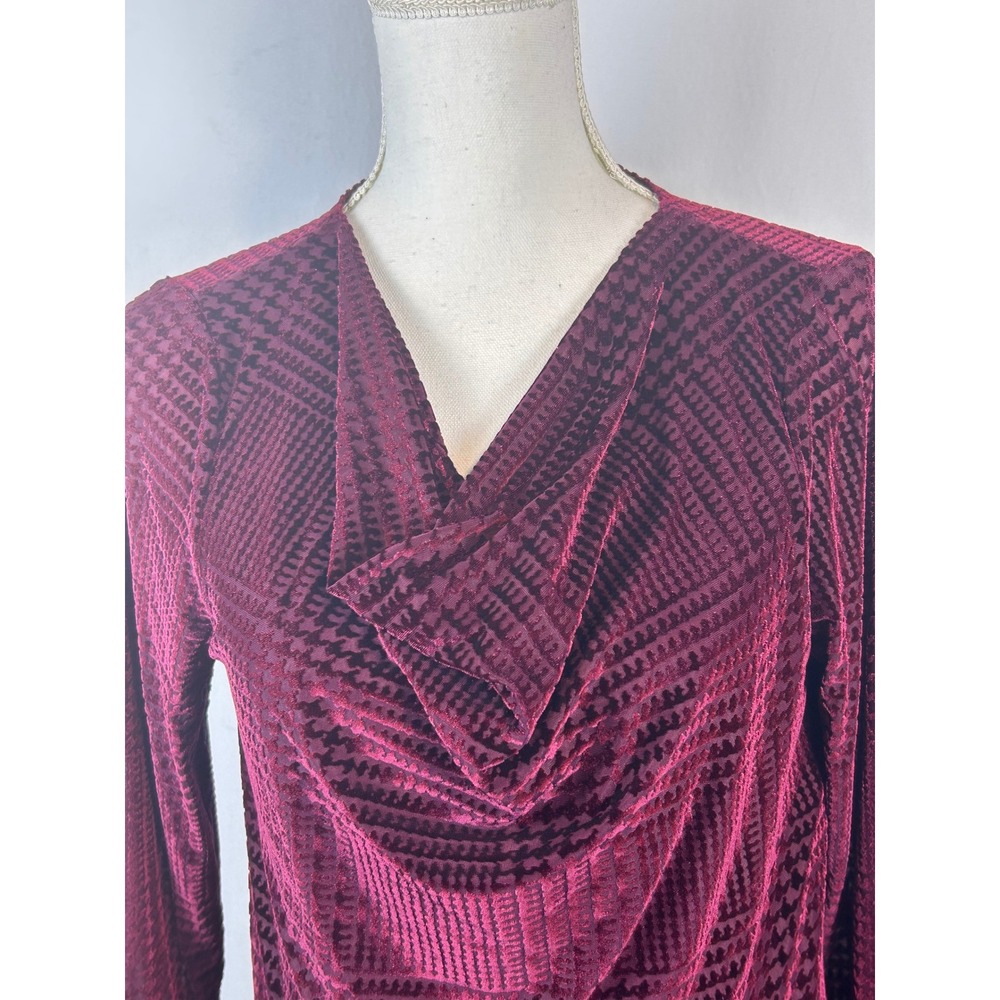 Talbots Burnout Velvet Top Womens Large Burgundy Excellent Cowl Neck Houndstooth - Picture 3 of 10